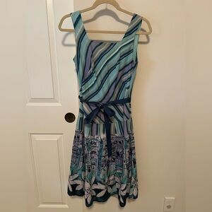 Dress with city design. Size 6.